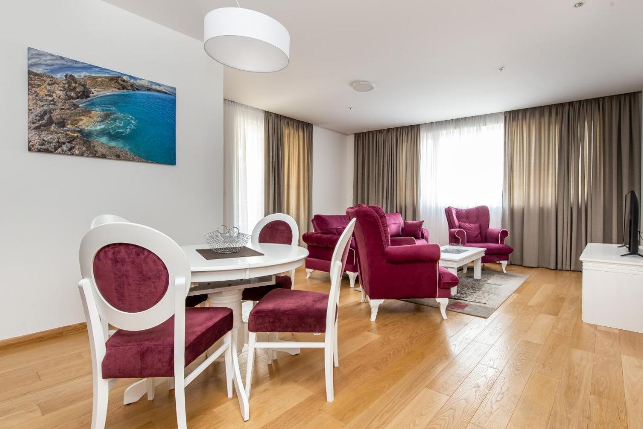 Apartments Lora In Apart-Hotel Будва Экстерьер фото