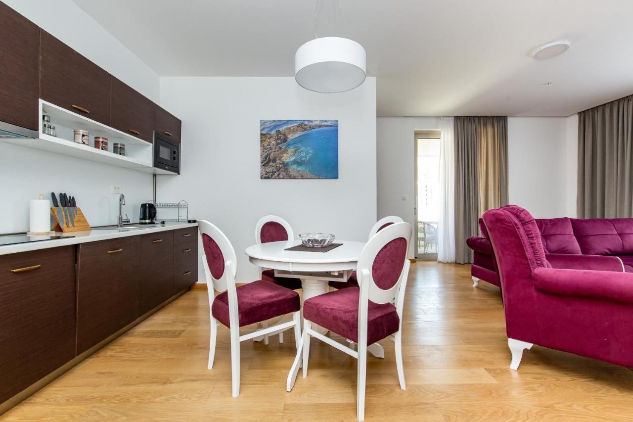 Apartments Lora In Apart-Hotel Будва Экстерьер фото
