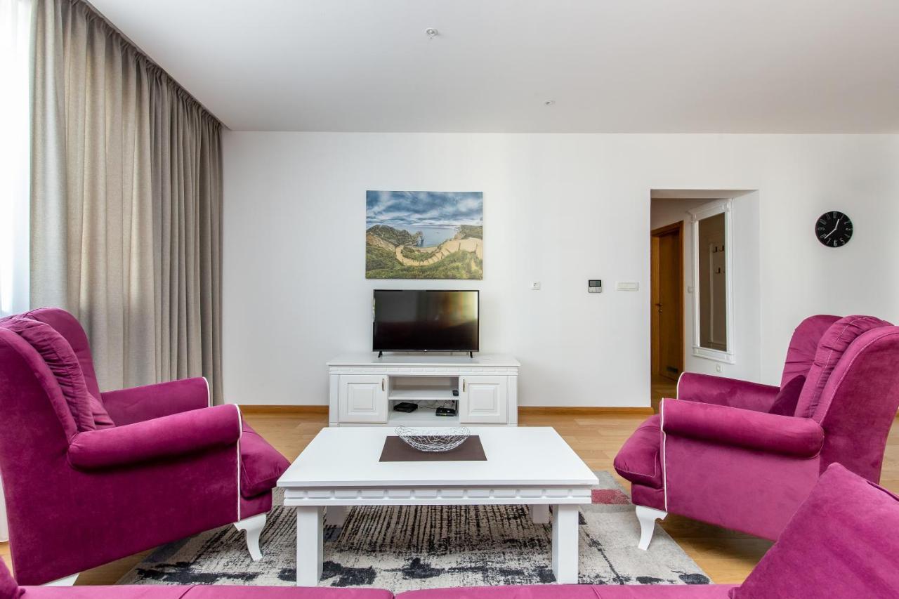 Apartments Lora In Apart-Hotel Будва Экстерьер фото