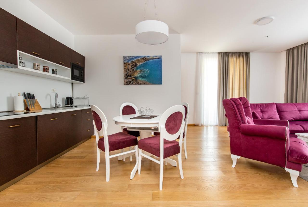 Apartments Lora In Apart-Hotel Будва Экстерьер фото