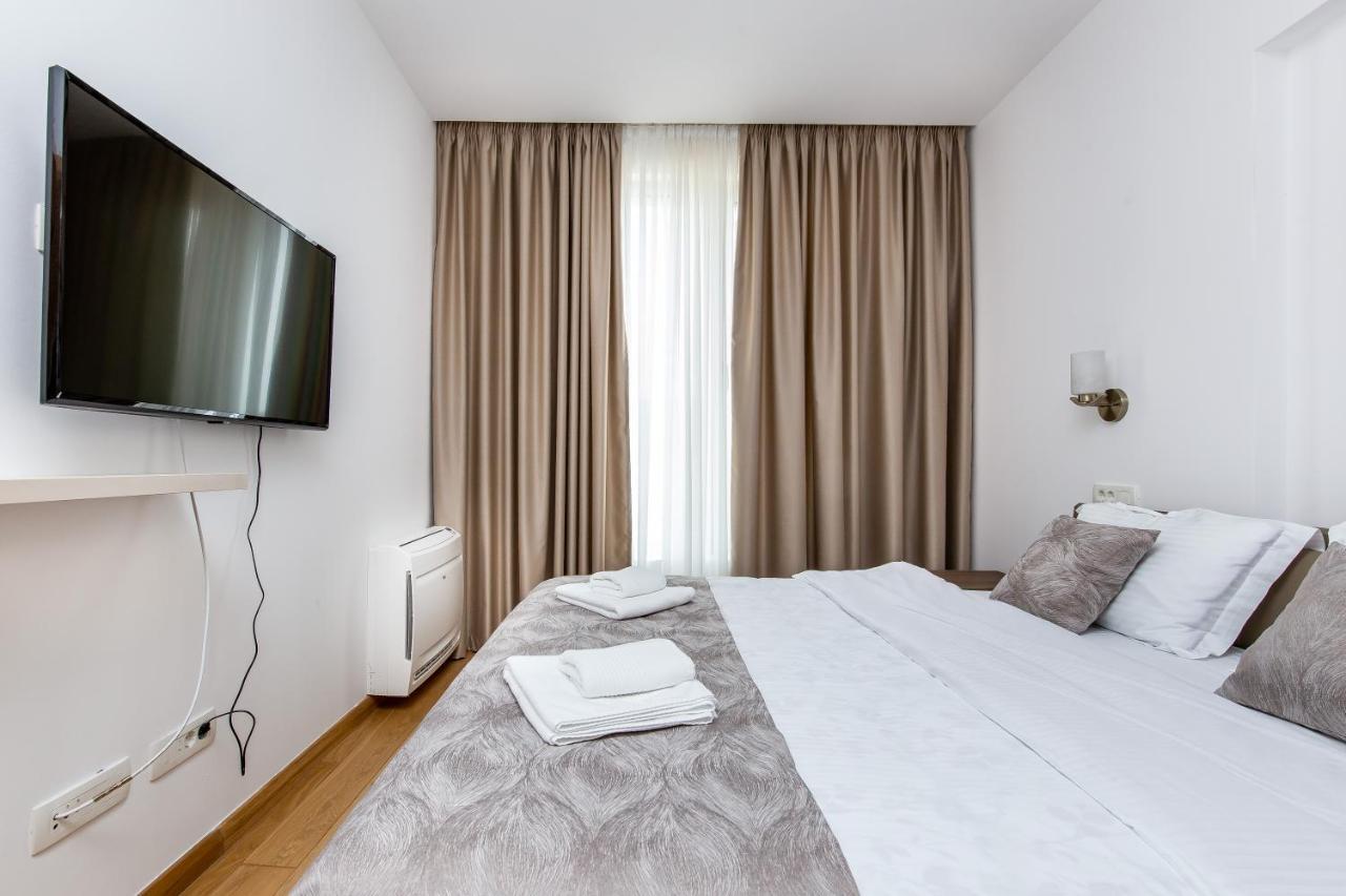 Apartments Lora In Apart-Hotel Будва Экстерьер фото