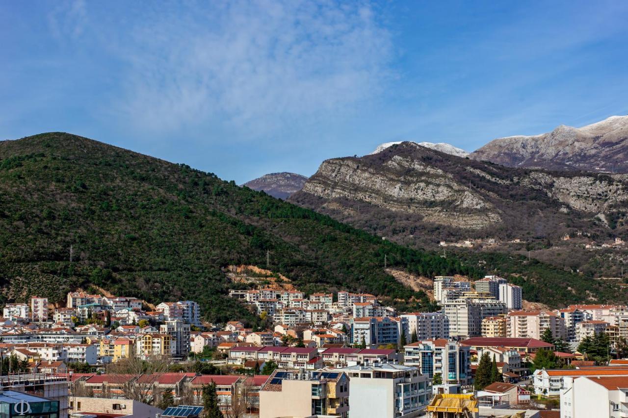 Apartments Lora In Apart-Hotel Будва Экстерьер фото