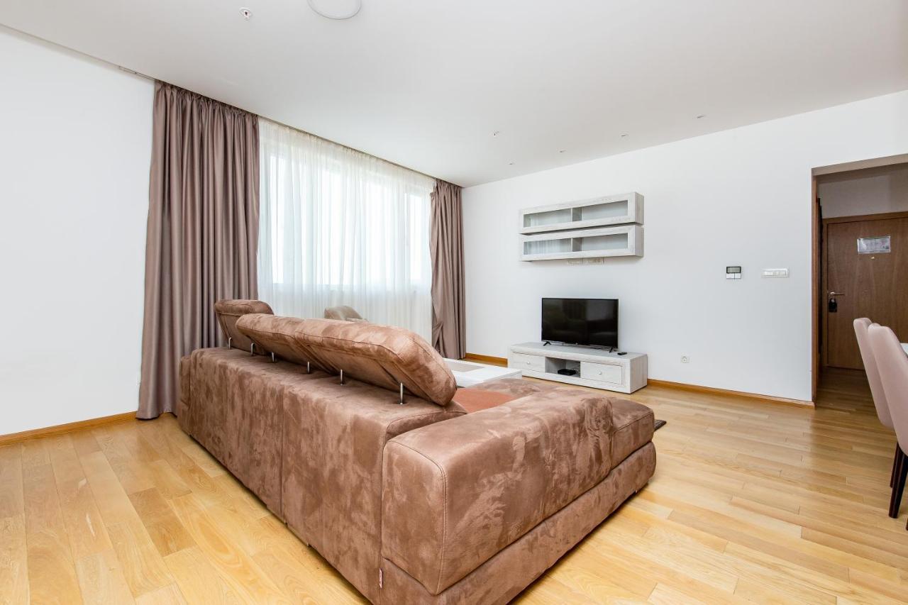 Apartments Lora In Apart-Hotel Будва Экстерьер фото