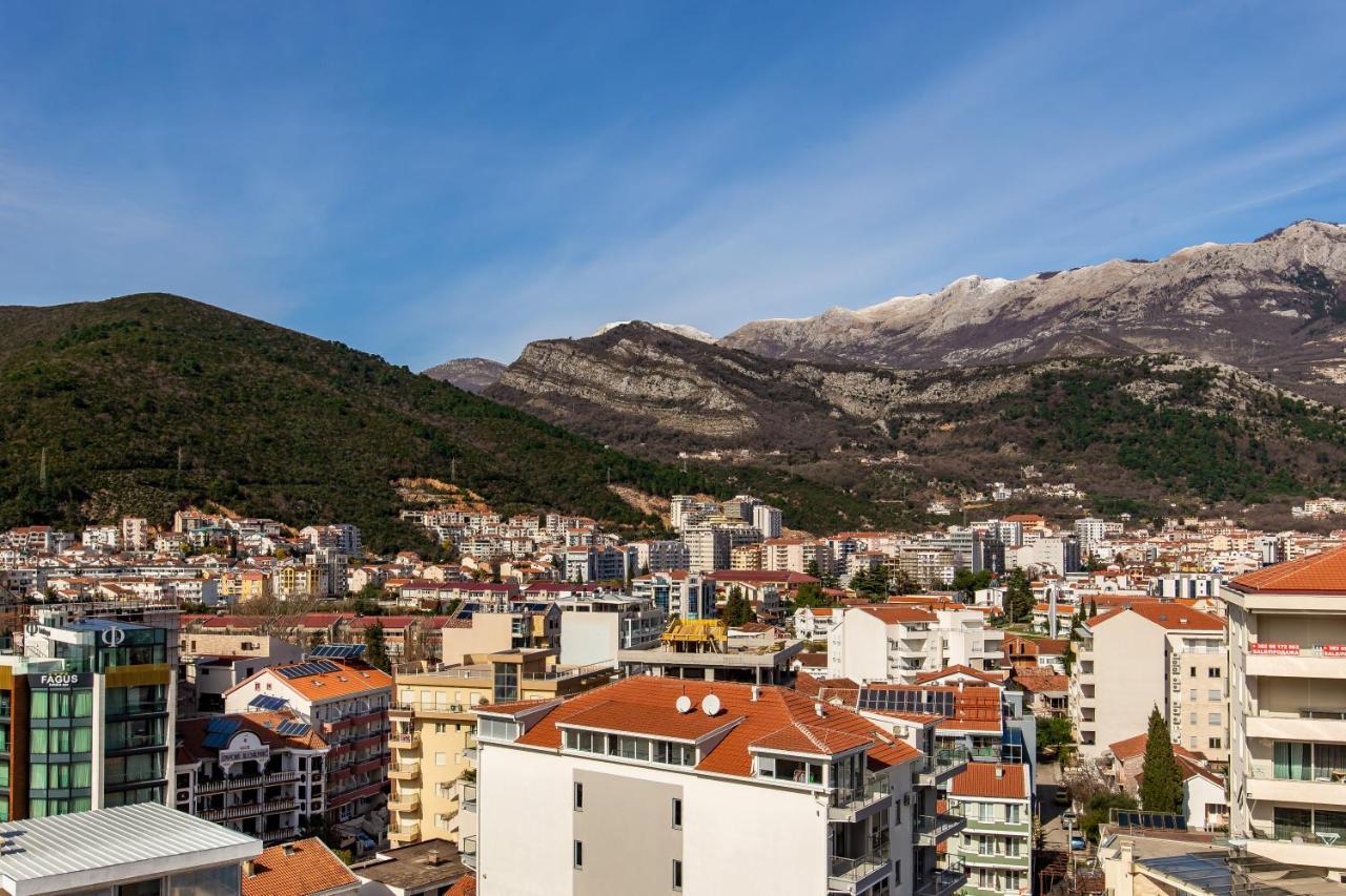 Apartments Lora In Apart-Hotel Будва Экстерьер фото